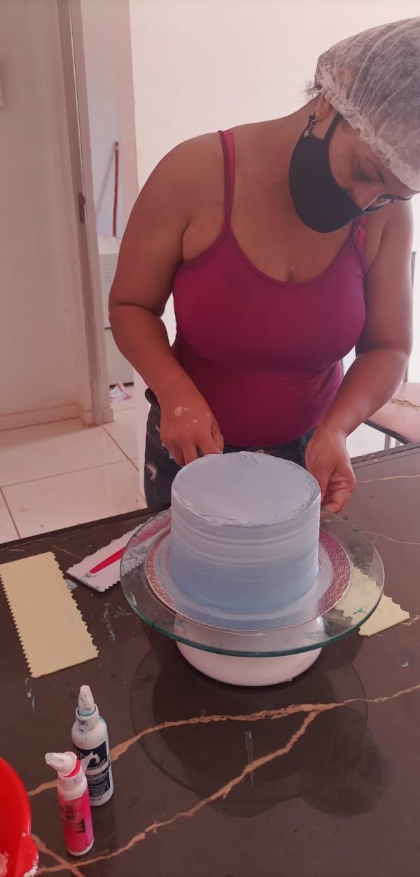 Alunos participantes do Projeto Confeitaria da Agevale Brasil em Paracatu