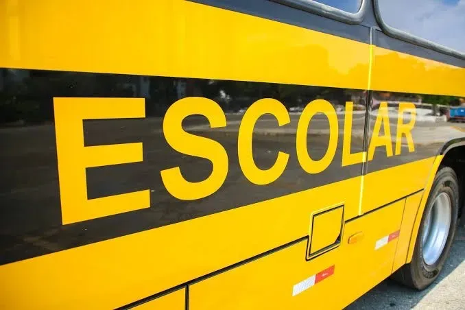 Transporte escolar em Paracatu garantido pelo planejamento antecipado da Agevale Brasil